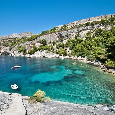 Basina Stari Grad (Hvar)